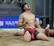 김민정, 영양장사씨름대회 금강급 정상 등극