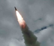 군 "북한 단거리 탄도미사일, SLBM 추정"