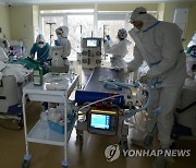 Virus Outbreak Russia