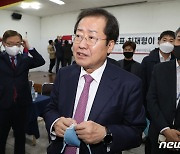 홍준표·유승민·원희룡 "尹의 '전두환 두둔 발언' 납득불가" 연일 맹공