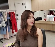 장영란, '♥병원장' 남편 일하다 심쿵하겠네.. 과감한 어깨 노출 "가을 여자"