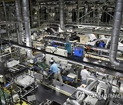 부품부족으로 일본 9월 자동차 수출 40% 급감