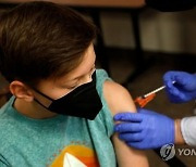 미, 어린이용 백신 내달초 승인 예상..탄력받는 접종 준비