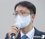 [국감] 질의에 답변하는 박대준 쿠팡 대표