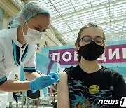 러시아서도 더 센 신종 변이 보고..'델타 하위 계통' 확산 중인 듯