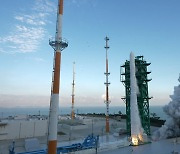 우주 향하는 첫 한국형 발사체 '누리호'