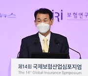 정은보 "하나은행 배임 여부 발언 어렵다"