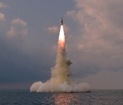 북 "신형 SLBM 발사".. 누리호 맞서 ICBM 발사 가능성도