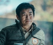 '지리산' 김은희 작가 "성동일, 너무 좋은 원군 만난 것 같았다"