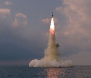 北 SLBM 발사 이후 '절제된 행보' 이어가는 남·북·미