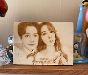'간미연♥' 황바울, 결혼 2주년 이벤트 실패.."결국 나는 간미연 손바닥"
