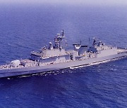 3200톤급 '광개토대왕함' 전투지휘 능력 강화..해군에 인도