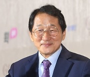 [포토] 강릉국제영화제 참석하는 유인택 예술의전당 사장