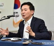 원희룡 "윤석열, 특정지역 표 필요했나?민주주의 의식 부족"