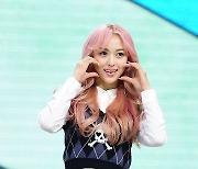 [T포토] 유나 '사랑스러운 핑크걸'
