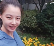 '조성윤♥' 윤소이, 셔츠 위로 드러난 아름다운 만삭의 D라인 [TEN★]