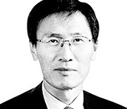 [선데이 칼럼] 대만에서의 미·중 충돌과 한국의 위기