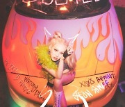전소미 카리스마 악동 변신, 'XOXO' 콘셉트 포스터
