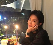 채정안, 생일 케이크 앞에서 미모 발산.."나의 웃음 사냥꾼들"