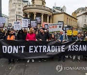 BRITAIN PROTEST JULIAN ASSANGE