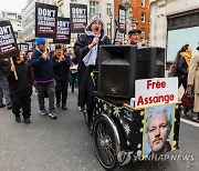 BRITAIN PROTEST JULIAN ASSANGE