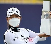 [포토] 고진영 'BMW 챔피언십 짜릿한 역전 우승'