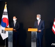 한미 북핵 수석대표 협의 결과 발표하는 성 김 대북 특별대표