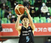 [JB포토] 삼성 김시래 '거침없는 3점슛'