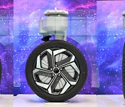 Hyundai Mobis develops wheels that can rotate 90 degrees