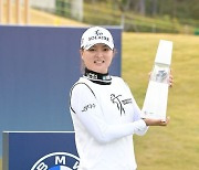 우승 고진영, 'LPGA 한국선수 200승 금자탑' [사진]