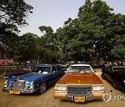 PAKISTAN VINTAGE CAR SHOW