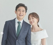 유다인, 민용근 감독과 결혼 소감 "따뜻한 눈빛 잊지 않을 것"
