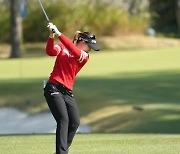 그린을 공략하는 임희정 프로 [LPGA BMW 레이디스 챔피언십]