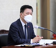 구만섭 대행 "단계적 일상회복, 선제적 파악 후 추진"