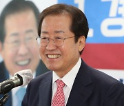 洪 "서울 용적률 1,500%까지 올리고 중대재해법 보완할 것"