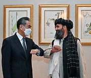 왕이 중 외교부장 탈레반과 회담..아프간서 세력 확대 노리나