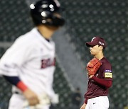 [포토]김성진,, 밀어내기 실점이라니