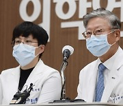서울대병원 "노태우, 다계통 위축증으로 별세"