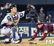 김혜성 '홈까지 과감하게 파고든다' [MK포토]