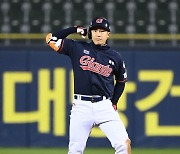 손아섭 시대 열렸다..현역 통산 안타 1위 '역전'