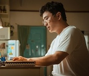 '장르만 로맨스' 류승룡, 마성의 캐릭터로 보여줄 매력 "과하지 않게 연기"