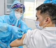 베트남 하노이, 내년부터 12-17세 코로나 백신 접종