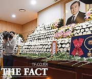 노태우 빈소 조문하는 박병석 국회의장 [포토]