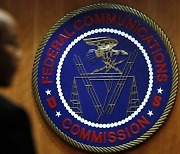 美 FCC, 차이나텔레콤의 미국 내 면허 취소.."국가안보 우려"
