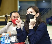 [게임브리핑] 감독 데뷔경기 앞둔 BNK 박정은 감독, "공격적인 농구 보여주겠다"