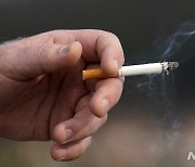 美 '하락 추세' 담배 판매량 반짝 증가.."코로나 때문에?"