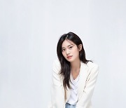 민서, 오늘(27일) '리슨 스테이지' 출격..'보이는 음악' 선사