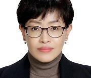 전북은행 52년 역사 첫 여성 임원 탄생..김선화 고객업무부장