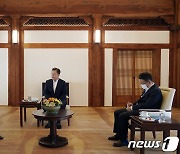 이철희 "윤석열은 文면담 요청 안 할 듯..대장동 개선책, 곧 발표"