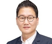 심사위원장 김성일 국민대 교수 "창업에서 가장 중요한 건 팀워크"